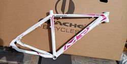 NOVÝ MTB rám MRX. velikost 19,5. kola 27,5
