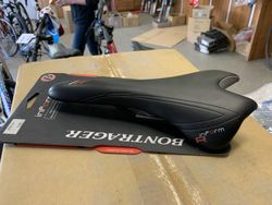 Sedlo Bontrager Inform R 146