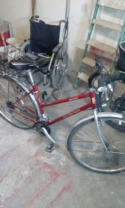 PRODÁM: kolo dámské treking 28"