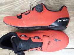 Silniční tretry SPECIALIZED TORCH 2.0