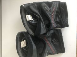 Troy Lee Designs KGL 5450 chrániče kolen a holení