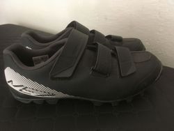 Pánské MTB tretry Shimano SH-ME200
