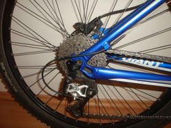 Horské kolo Giant - Shimano Deore XT / Deore - vel S (.cca 15" )