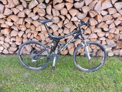 Celoodpružené kolo Specialized