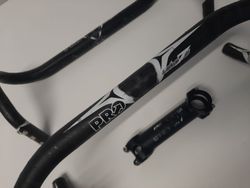 Řídítka PRO VIBE 7S + představec