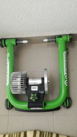 Trenažér Kinetic Road Machine Smart
