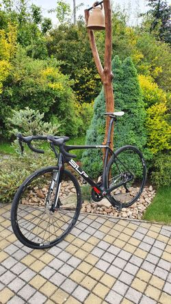 SUPERIOR ROAD TEAM ISSUE - Ultegra DISC 56