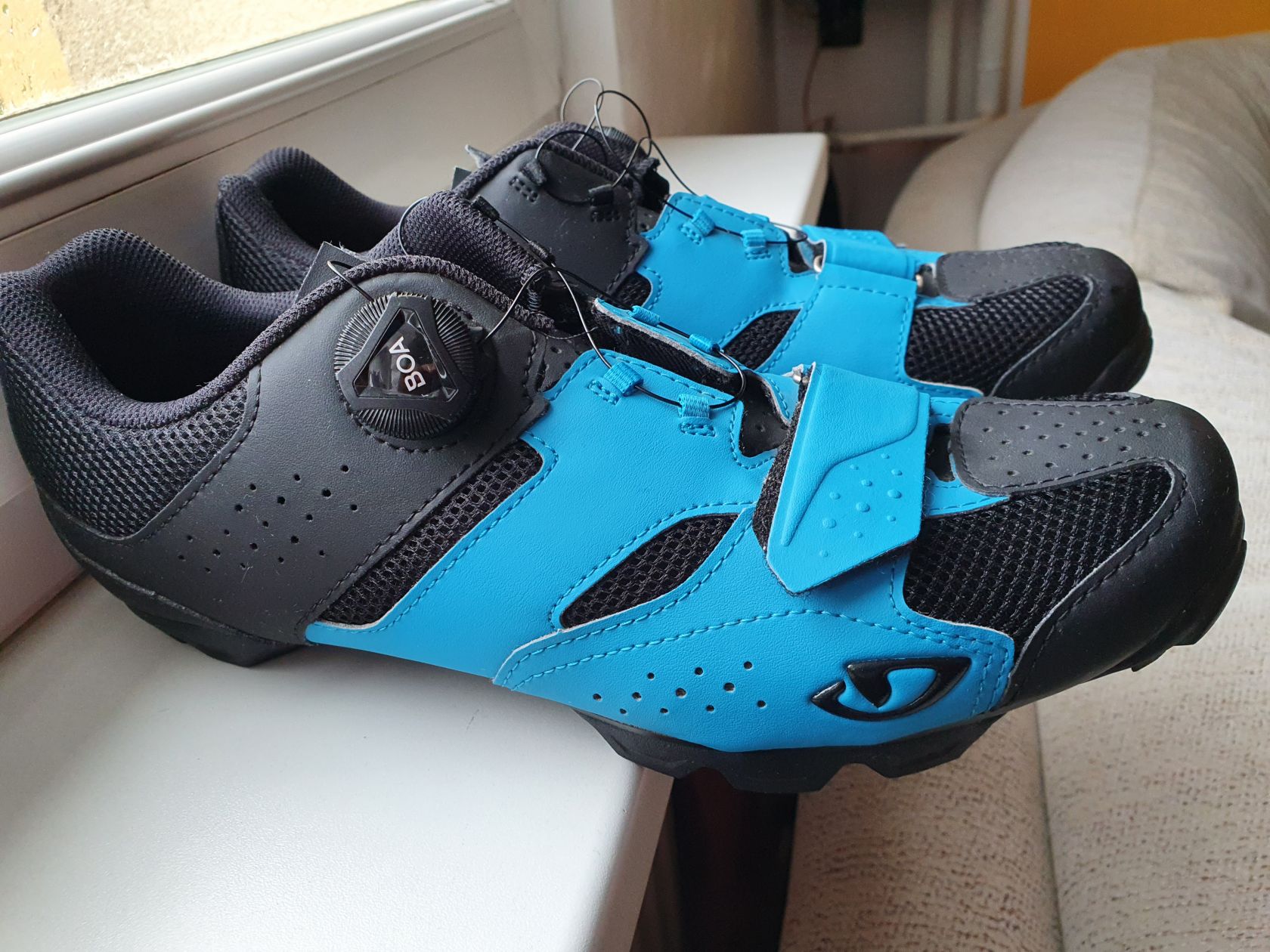 giro cylinder blue