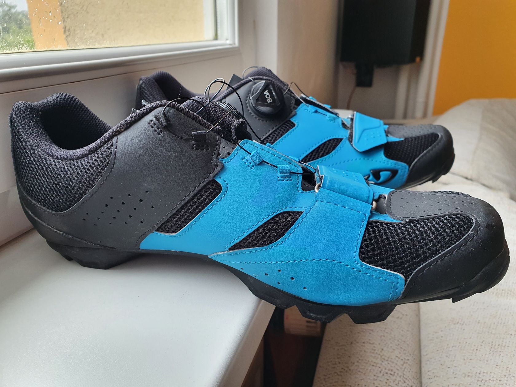 giro cylinder blue