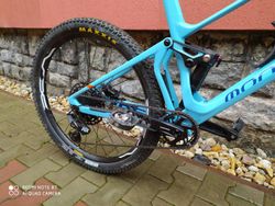 Prodám zánovní celoodpružené Enduro kolo Mondraker Foxy 27,5 Carbon model 2019