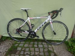 Geer Road Expert pro jezdce cca 170cm, Shimano Claris, zaplétaná kola Giant P-R2, Málo jeté!!!