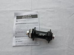 NOVÝ PŘEDNÍ NÁBOJ SHIMANO XT 15X100MM