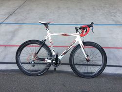prodám cyklokrosový speciál RIDLEY X-NIGHT (možno použít i jako silniční nebo gravel kolo)