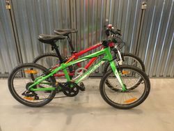 Dětske kola po dvojcatech vel.20’ Specialized Hot Rock a 4ever