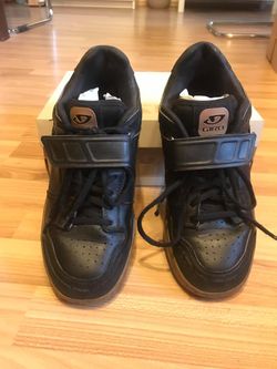 Giro Chamber black gum 42, spd boty