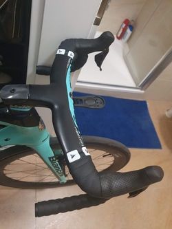 Karbonova riditka FSA Vision Metron 5D ACR