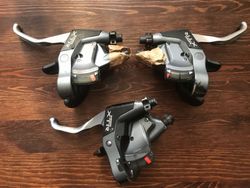 Páky s řazením Shimano XTR ST-M950, 3x9s, 100% funkční, lehké oděrky, plus levá zdarma!