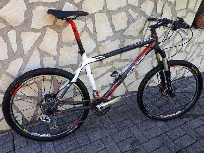 Horské kolo SINTESI 19" carbon