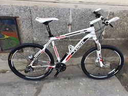 TREK 4900-DEORE+SLX 30 převodů,hydraulické kotouče,velikost 19.5"