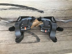 Páky s řazením Shimano XTR ST-M951, 3x9s, 100% funkční, super stav!