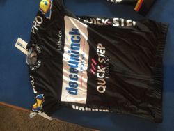 Prodám cyklistický letní komplet Etixx profi