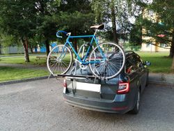Nosič kol na zadní dveře Thule
