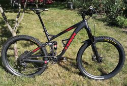 Trek EX8, 27,5, vel. M/L (18,5), shimano XT, Rock shox Pike, dt-swiss, easton, race face