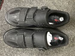 Specialized tretry comp Black 41.velikost