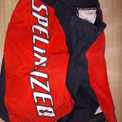 Prodám dětské kraťasy originální Specialized