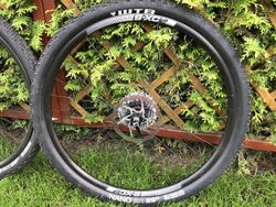 Zapletená Kola 29" Giant