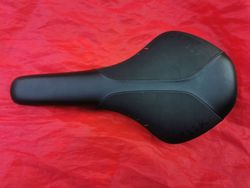 Fizik Antares R7