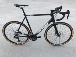 CYKLOKROSOVÉ (GRAVEL) KOLO STEVENS SUPERPRESTIGE DISC - vel. rámu 60 cm / Di2 GRX - NOVÉ
