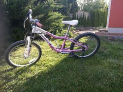 Kolo Specialized Hotrock 20" pro dívky