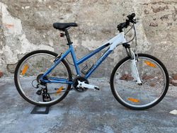 Dámské kolo AUTHOR QUANTA MTB 26" - vel. 18"