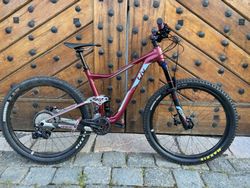 Dámské MTB/ Trail kolo Liv Pique M 27,5"