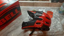 Helma Bell Super MIPS