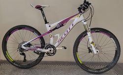 CONTESSA SPARK RC + ORIGINÁLNÍ DRES