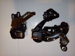 Shimano XTR Di2 měnič + přesmykač