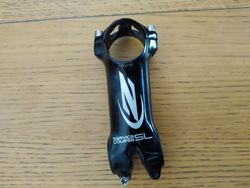 Predstavec ZIPP COURSE SL 90mm