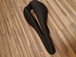 Sedlo Bontrager Montrose Elite