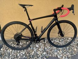 Specialized DIVERGE carbon 2020 vel.56(L)