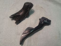 Koupím páku/tělo Shimano ST-6800 (pravá) 11sp.
