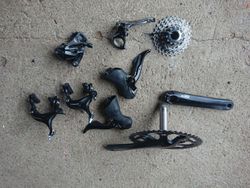 Kompletní sada Shimano 105 R5700