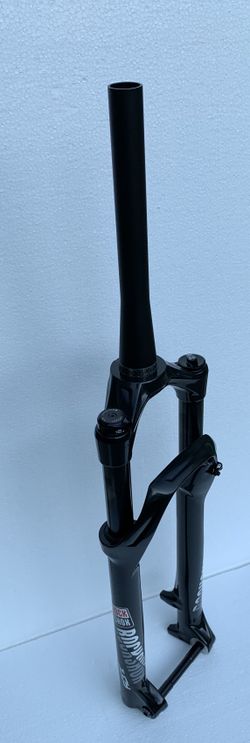 NOVÁ odpružená vidlice 29” Rock Shox JUDY , zdvih 100mm , osa Boost 15x110mm