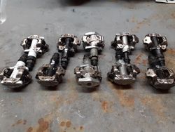 5x pedály Shimano PDM