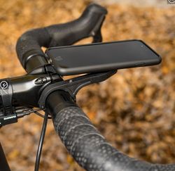 Držák SP Connect pro iPhone 11 na silniční kolo