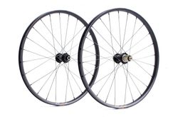 lehké dětské výplety 24" Duke Lucky Star Ultra/Novatec CL Disc 1.238 g