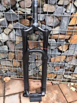 Vidlice RockShox 35