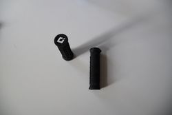Gripy ODI Elite pro lock-on, černé