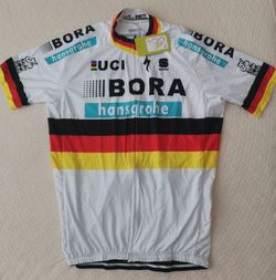 Nový cyklistický dres (komplet) Bora Hansgrohe G